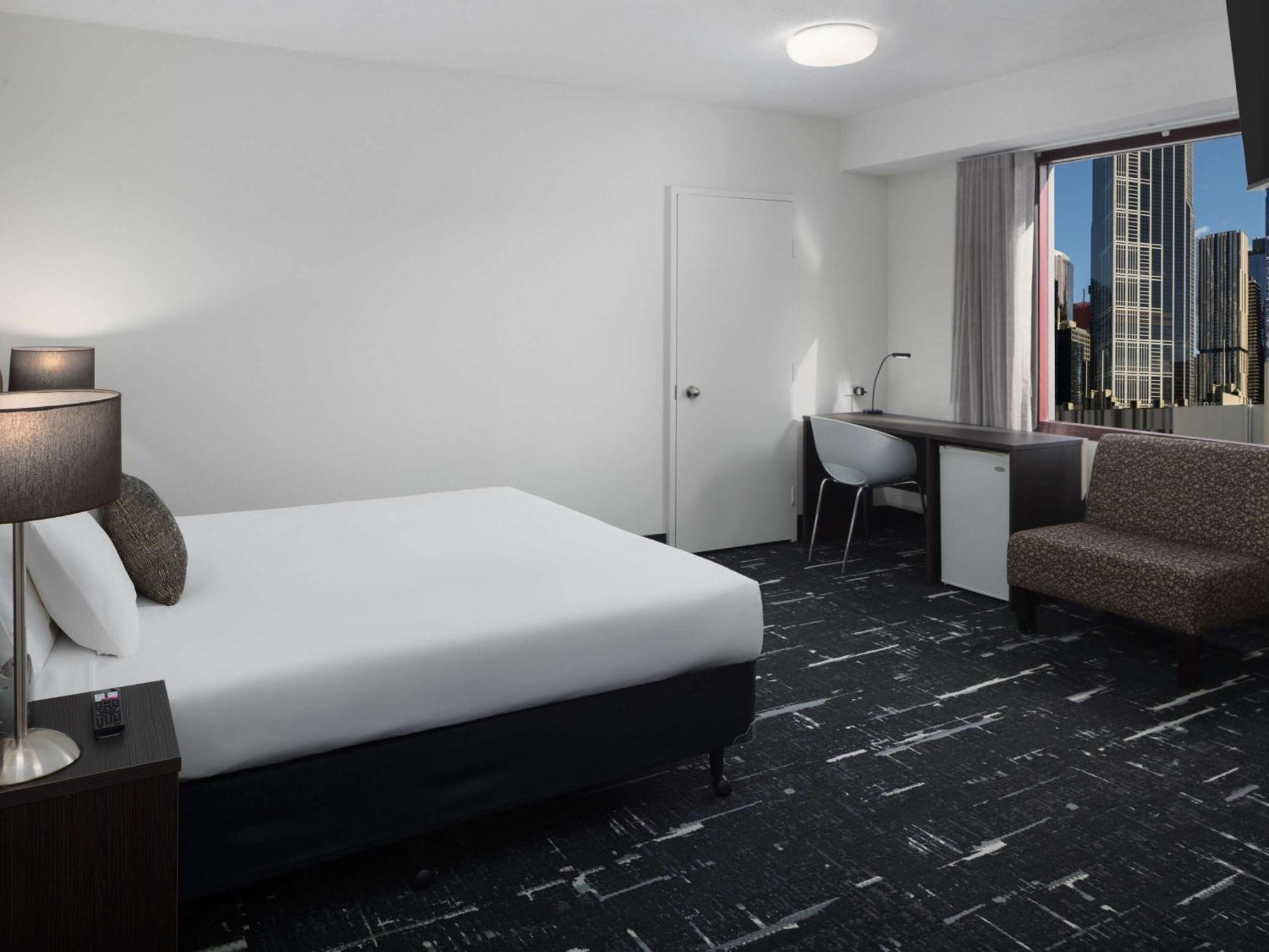 Mercure Welcome Melburne Exterior foto
