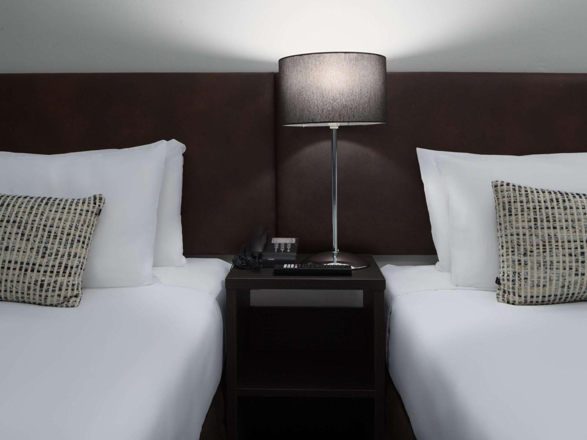 Mercure Welcome Melburne Exterior foto
