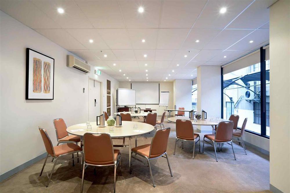 Mercure Welcome Melburne Restaurante foto